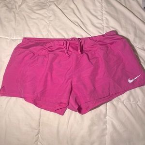 women’s dry fit nike shorts!